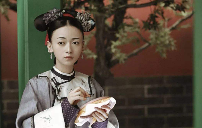 吴谨言为什么能大火？蜻蜓女孩很幸运